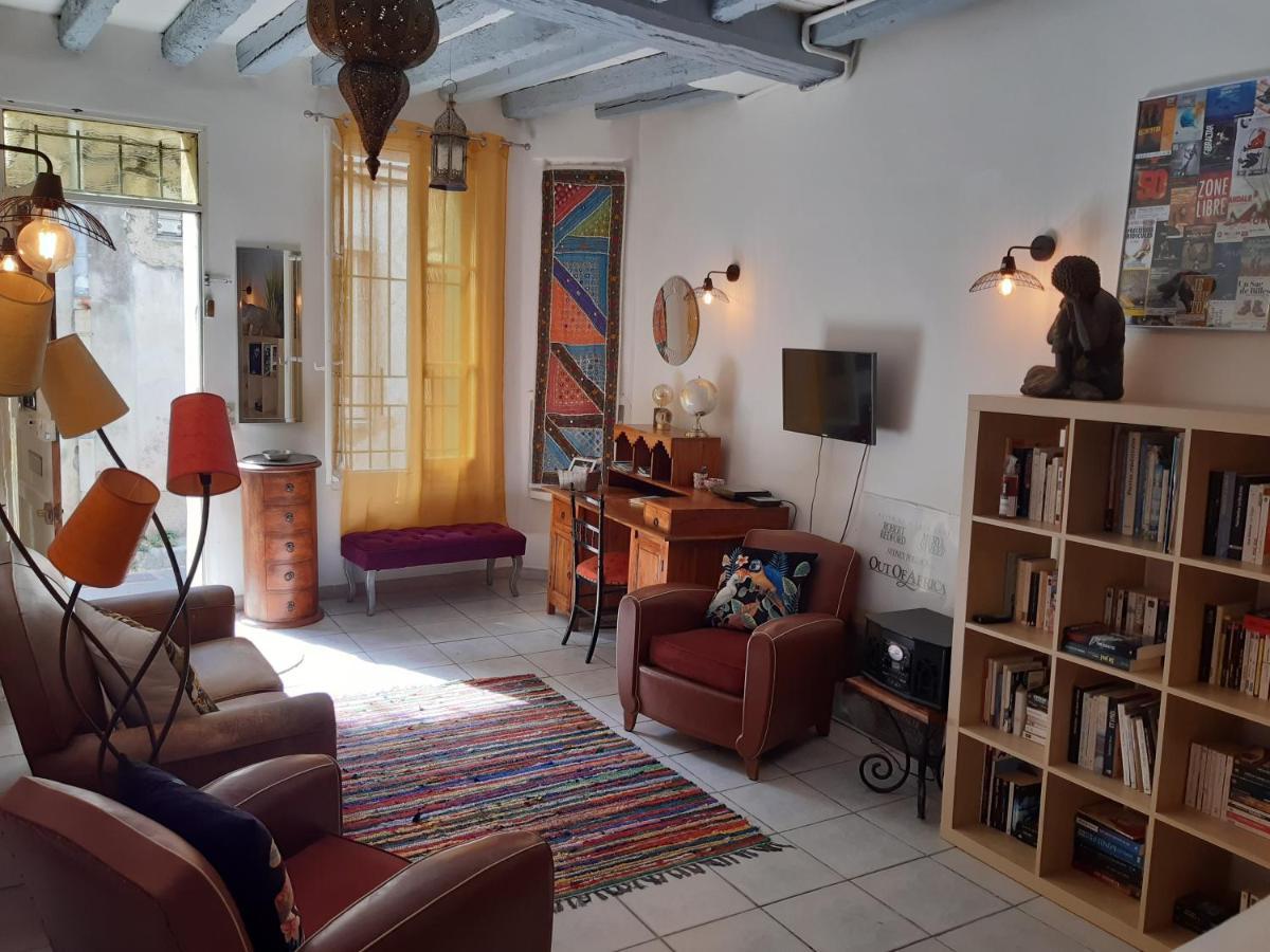 Maison De Charme Avec Cour, Proche Rue Des Teinturiers Aviñón Exterior foto